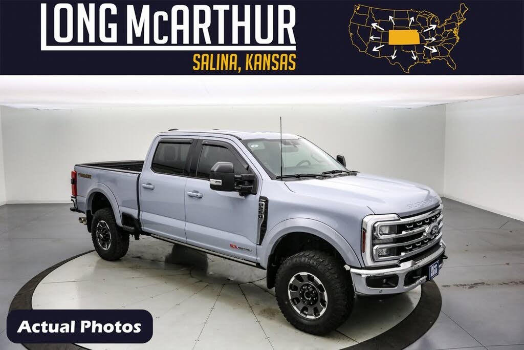 2024 Ford F-250 Super Duty Lariat Crew Cab 4WD