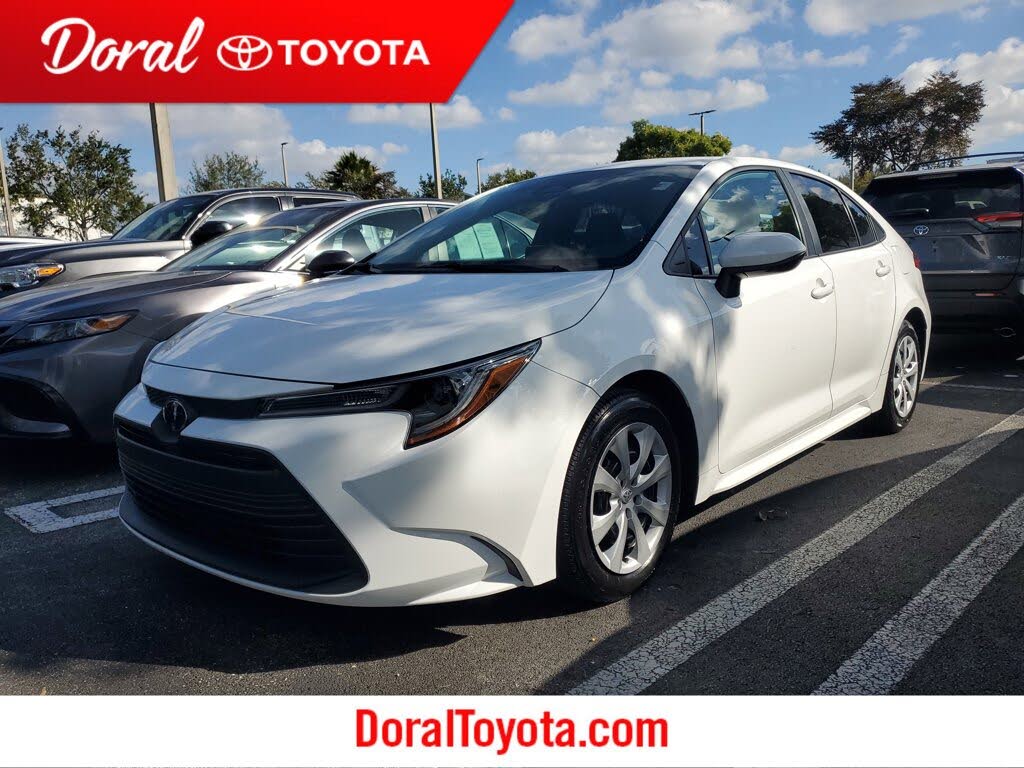 2024 Toyota Corolla LE FWD