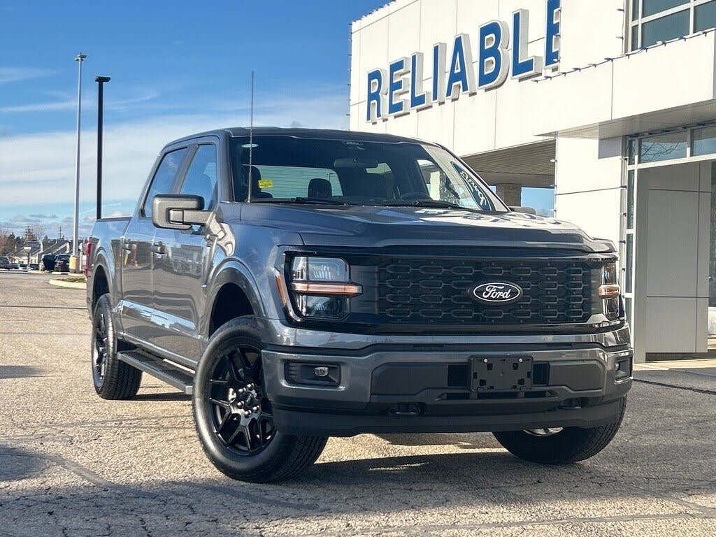 2025 Ford F-150 STX 4dr SuperCrew 4WD