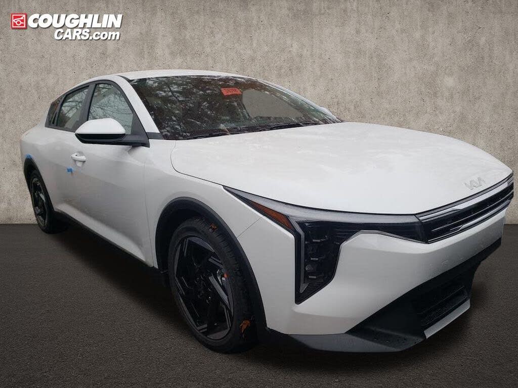 2025 Kia K4 EX FWD