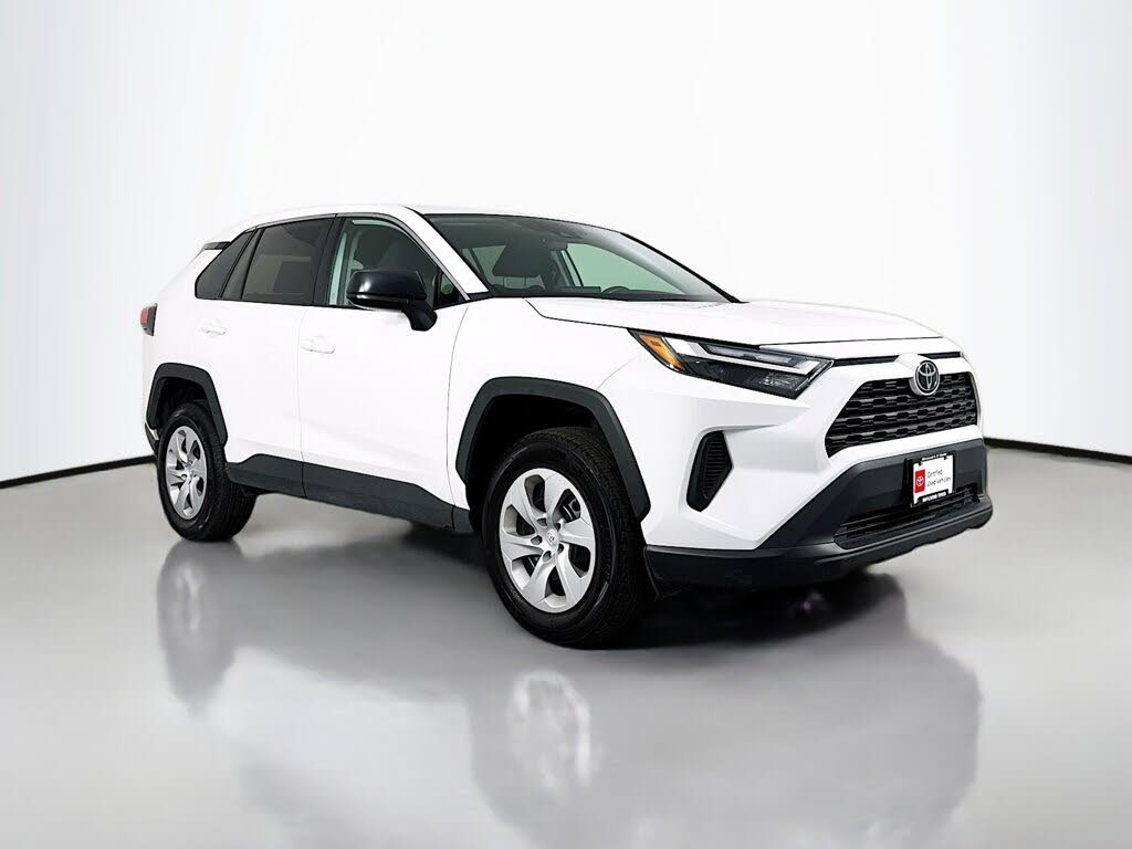 2025 Toyota RAV4 LE AWD