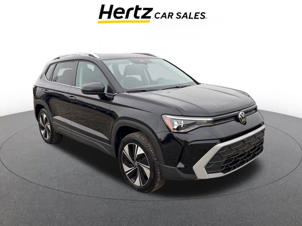 2025 Volkswagen Taos SE 4Motion