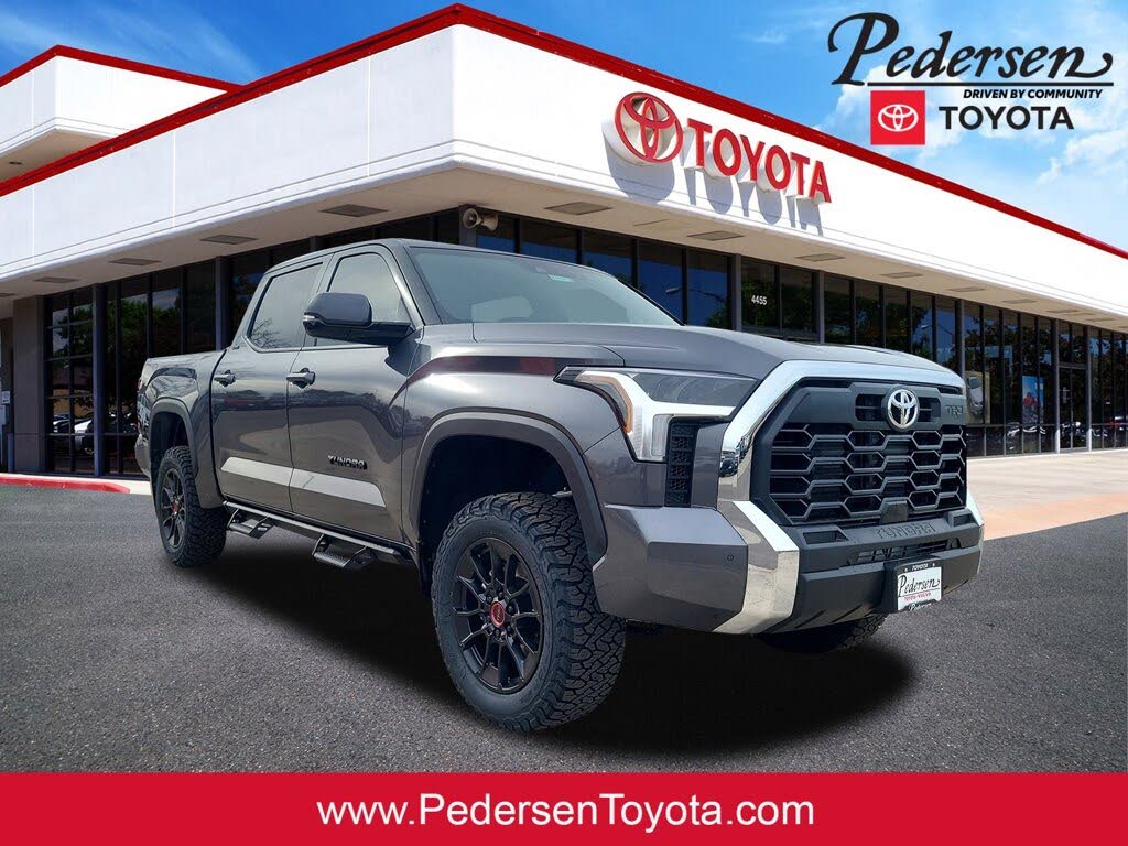 2026 Toyota Tundra SR5 CrewMax Cab 4WD