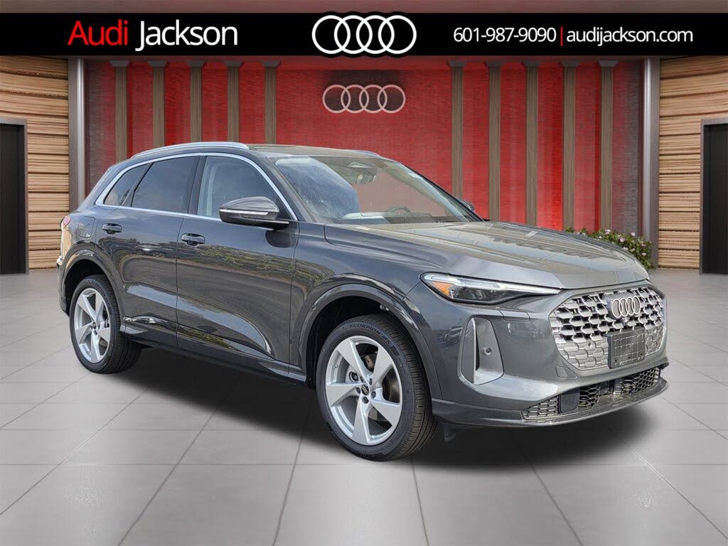 2025 Audi Q5 quattro Premium Plus 40 TFSI