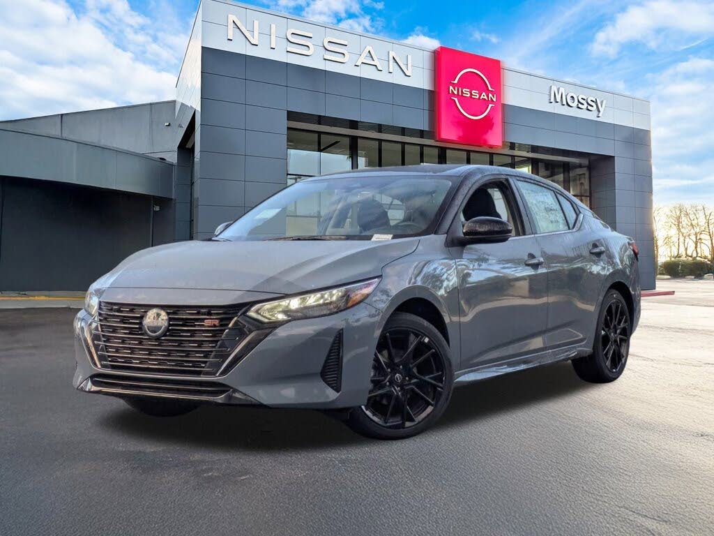 2025 Nissan Sentra SR FWD