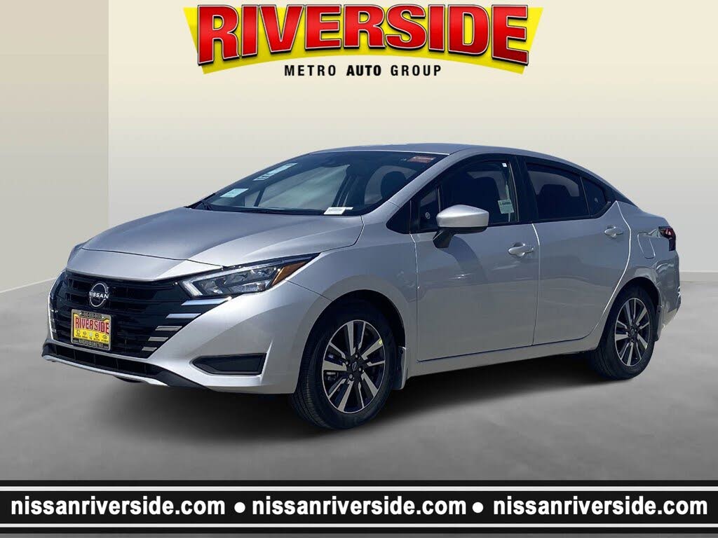 2025 Nissan Versa SV FWD