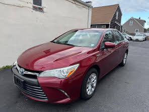 Toyota Camry Hybrid LE FWD