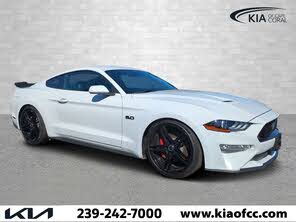 Ford Mustang GT Premium Coupe RWD