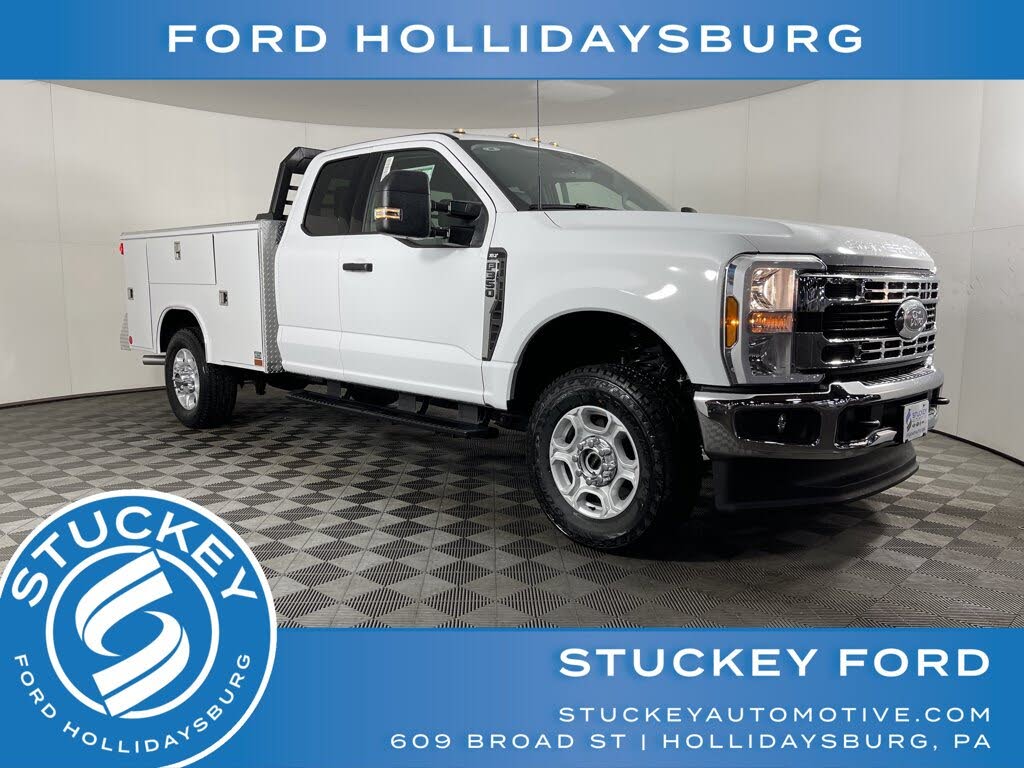 2025 Ford F-350 Super Duty XLT SuperCab LB 4WD