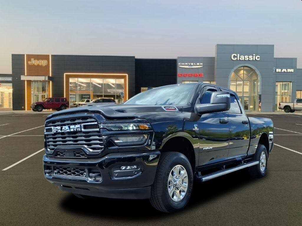 2026 RAM 1500 Big Horn Crew Cab 4WD