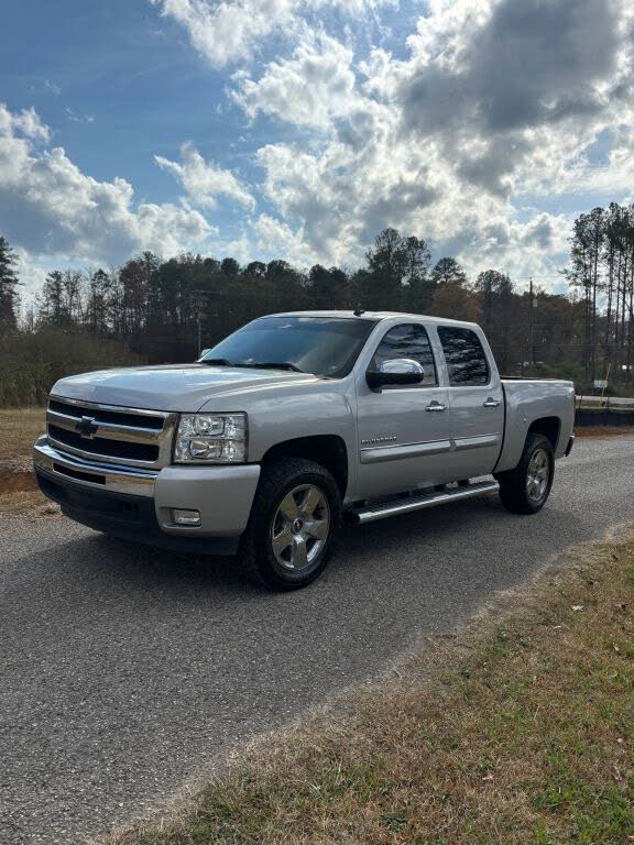 2011 Chevrolet Silverado 1500 LT Crew Cab RWD