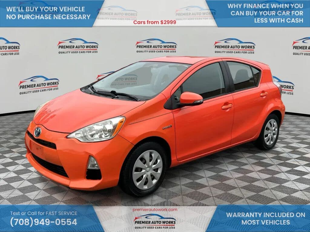 2013 Toyota Prius c Three