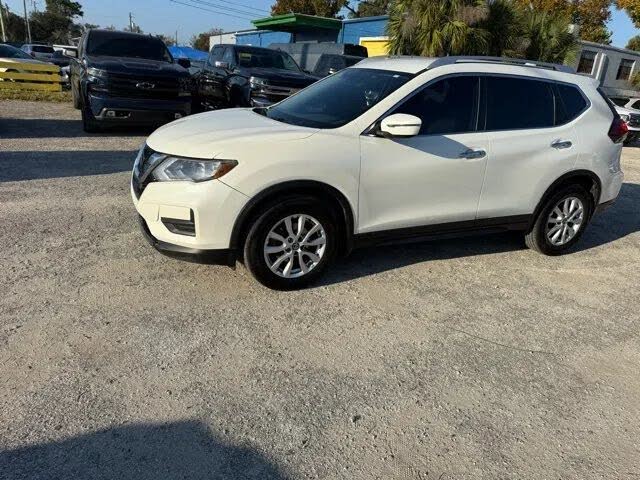 2018 Nissan Rogue SV FWD
