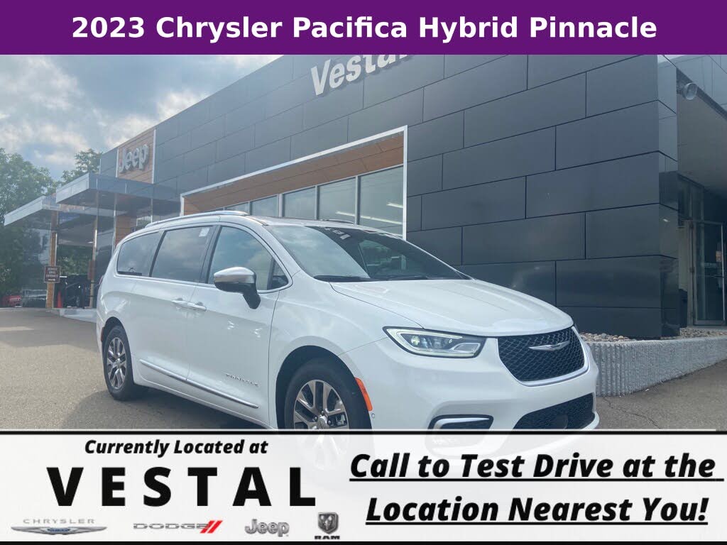 2023 Chrysler Pacifica Hybrid Pinnacle FWD