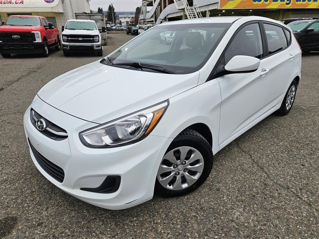 2016 Hyundai Accent GL 4-Door Hatchback FWD