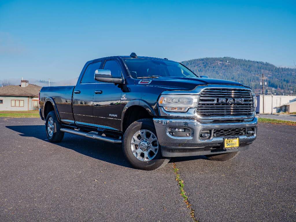 2020 RAM 3500 Laramie Crew Cab LB 4WD