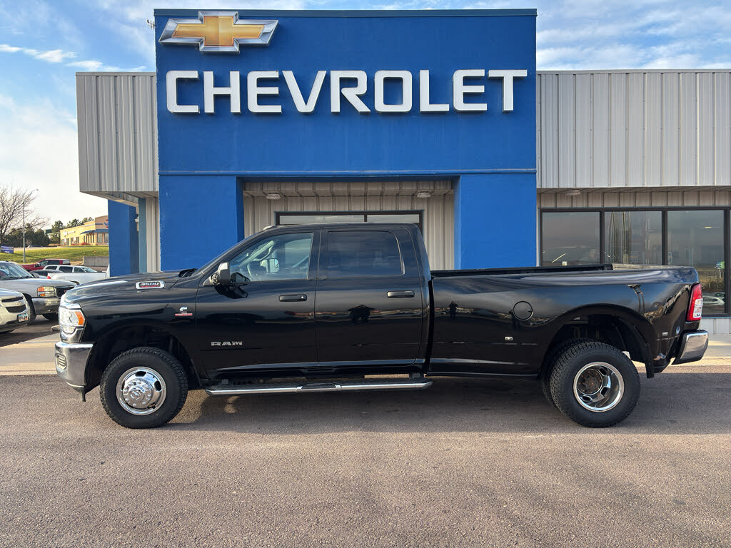 2021 RAM 3500 Tradesman Crew Cab LB DRW 4WD