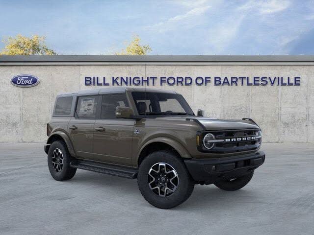 2025 Ford Bronco Outer Banks 4-Door 4WD