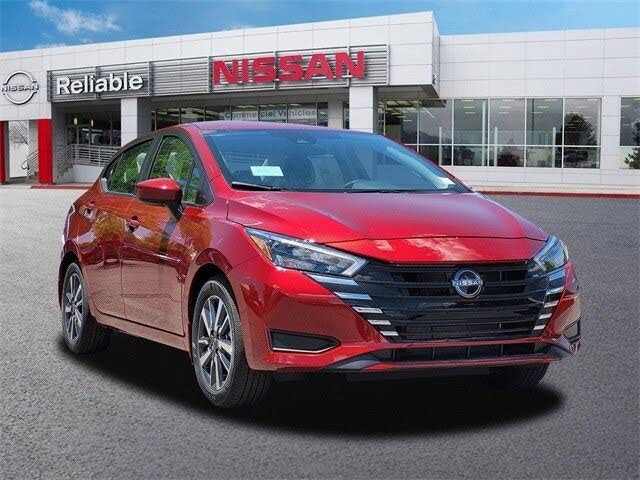 2025 Nissan Versa SV FWD