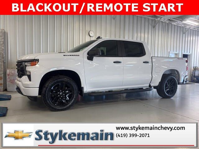 2026 Chevrolet Silverado 1500 Custom Crew Cab 4WD