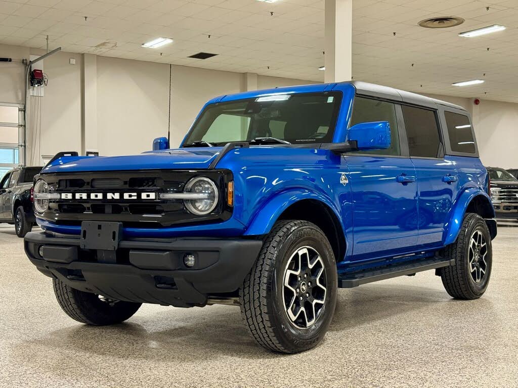 2022 Ford Bronco Outer Banks 4-Door 4WD