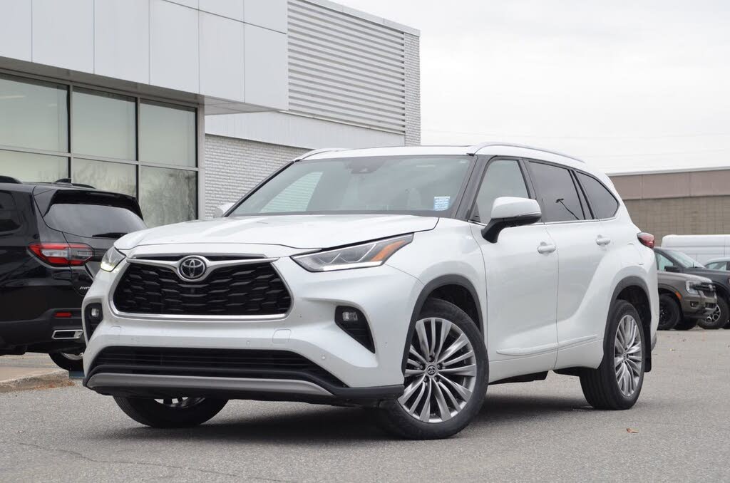 2022 Toyota Highlander Platinum AWD