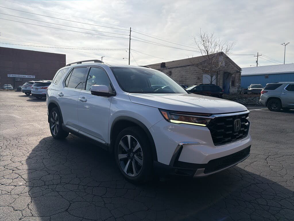 2023 Honda Pilot Elite AWD
