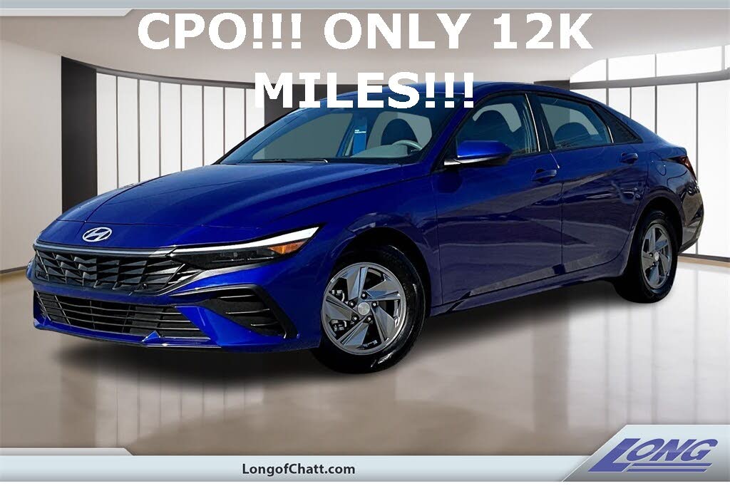 2025 Hyundai Elantra SE FWD