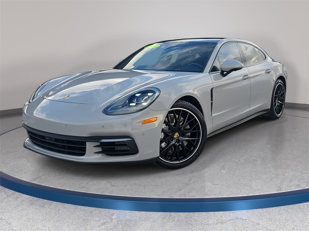 2018 Porsche Panamera 4 AWD