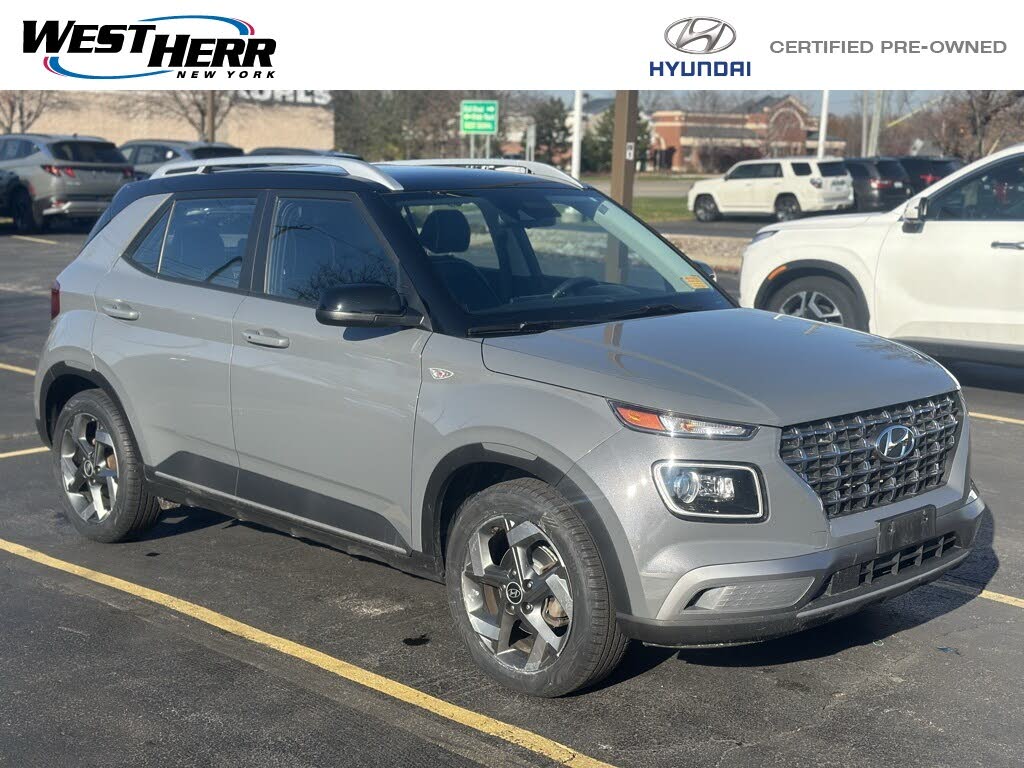 2022 Hyundai Venue Limited FWD