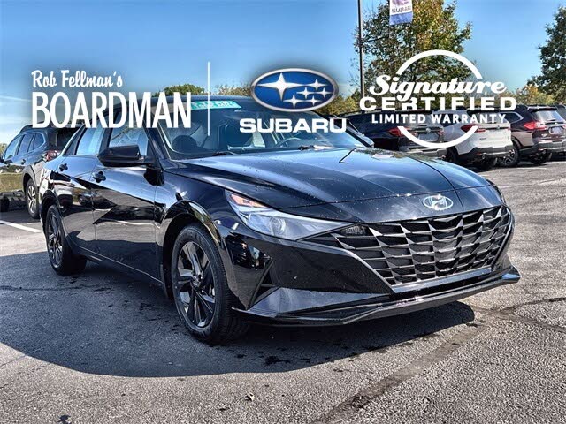 2023 Hyundai Elantra SEL FWD