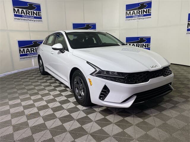 2023 Kia K5 LXS FWD