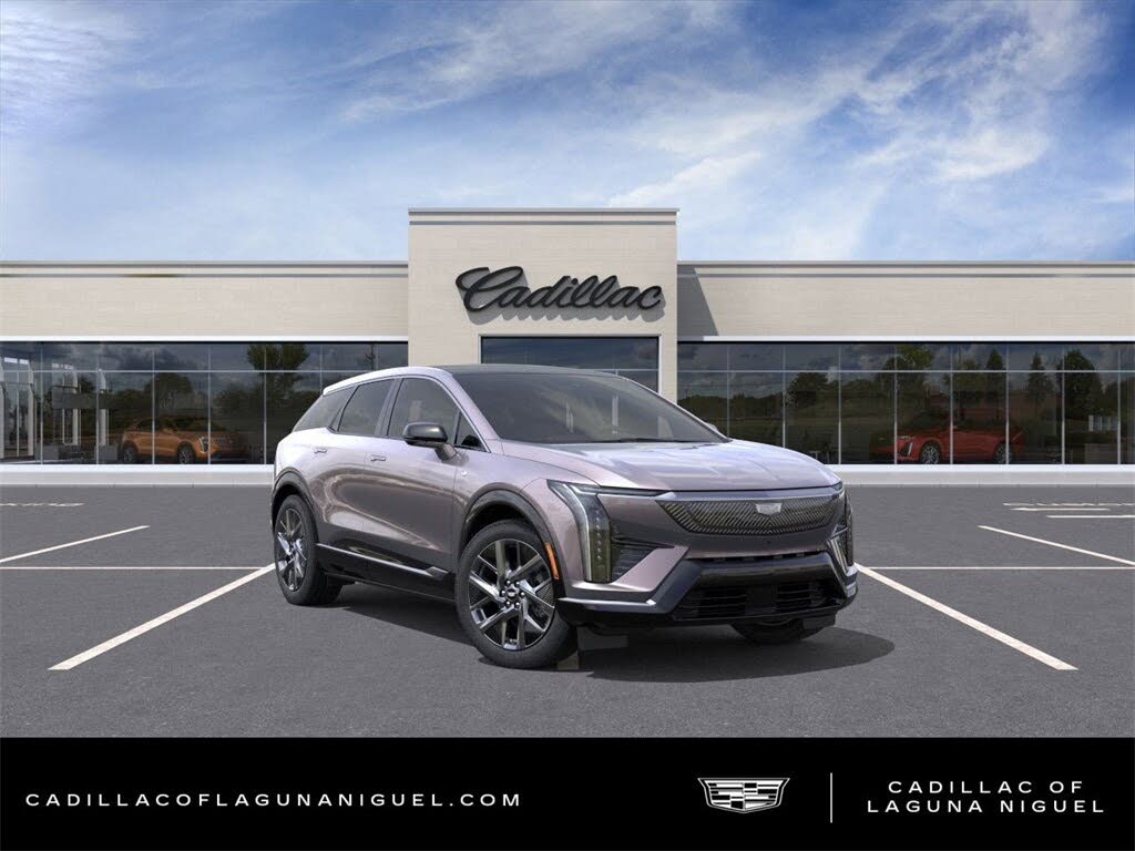2026 Cadillac OPTIQ Luxury AWD
