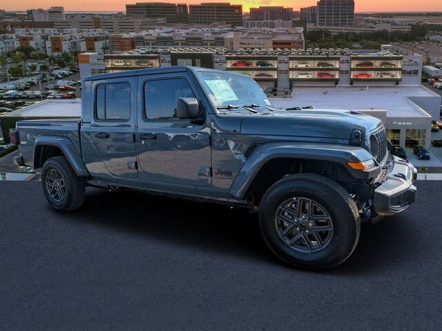 2026 Jeep Gladiator Sport S Crew Cab 4WD