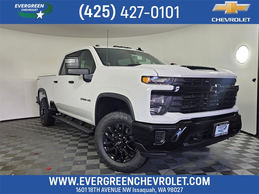 2026 Chevrolet Silverado 2500HD Custom Crew Cab 4WD