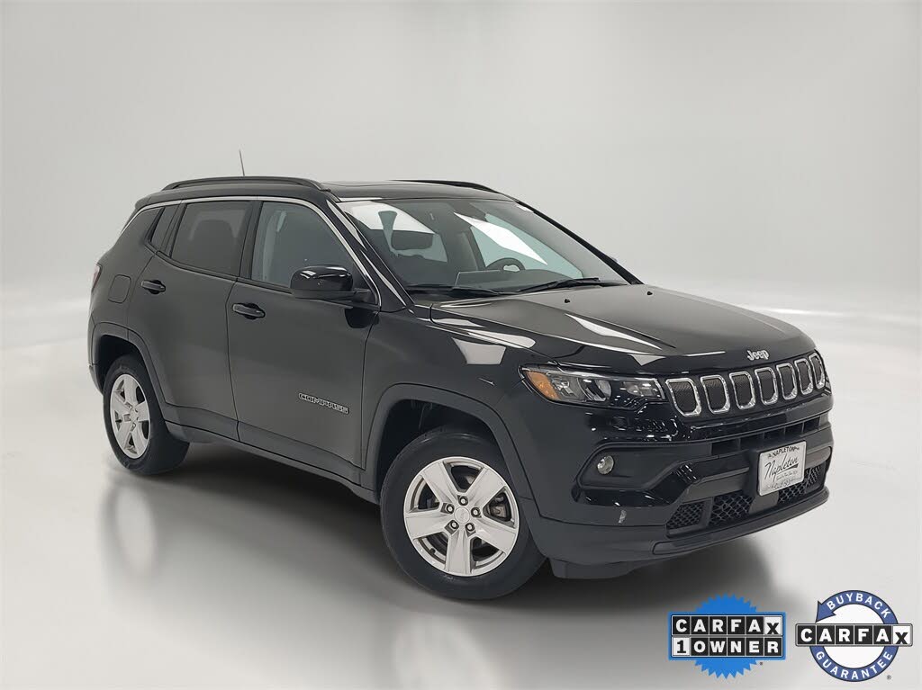 2022 Jeep Compass Latitude 4WD