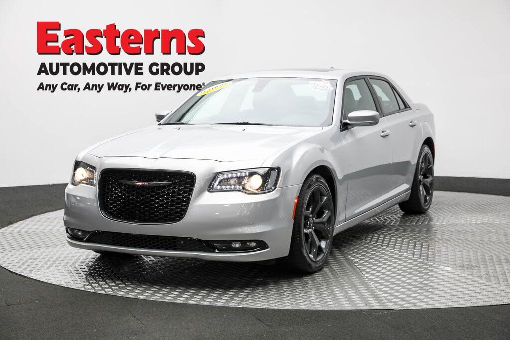 2023 Chrysler 300 S V6 RWD