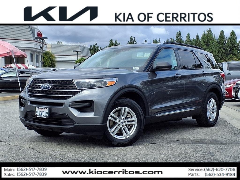 2023 Ford Explorer XLT RWD