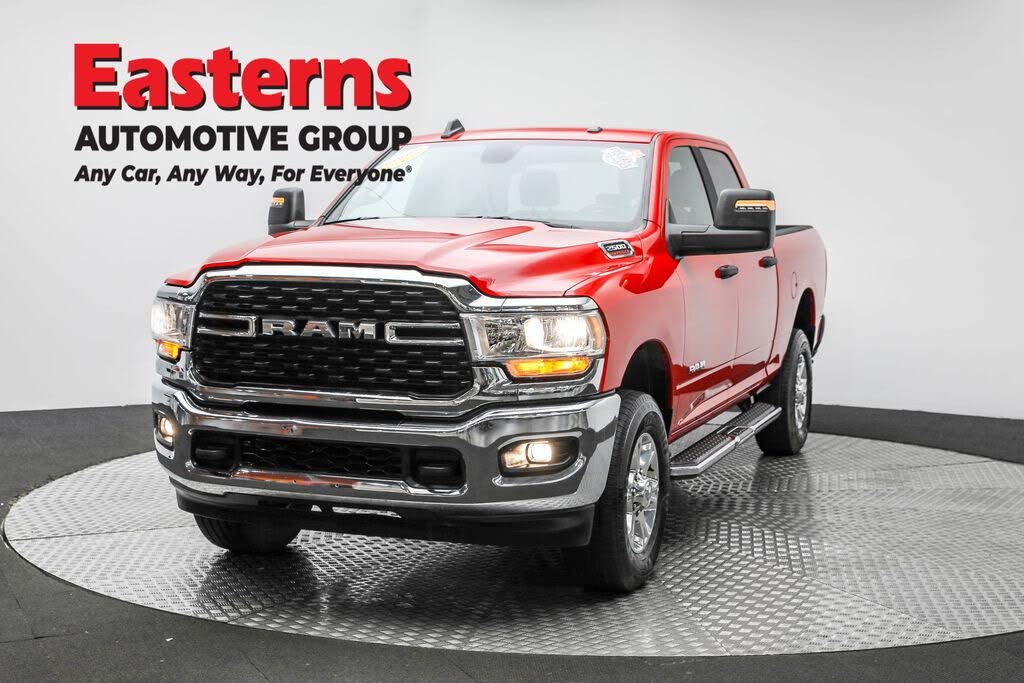2024 RAM 2500 Big Horn Crew Cab 4WD