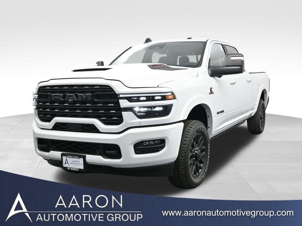2025 RAM 3500 Limited Crew Cab 4WD