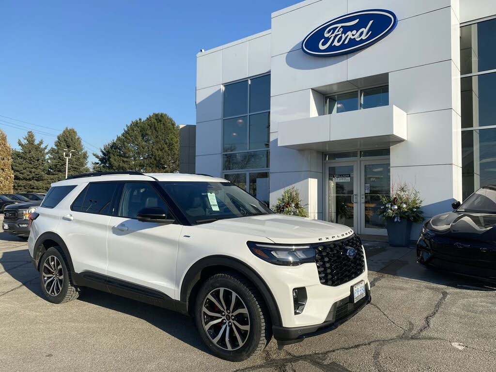 2026 Ford Explorer ST-Line AWD