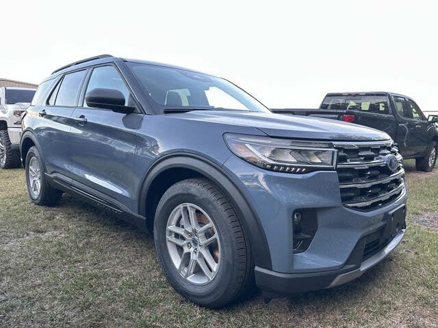 2026 Ford Explorer Active RWD