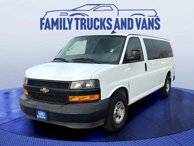 2018 Chevrolet Express 2500 LS RWD