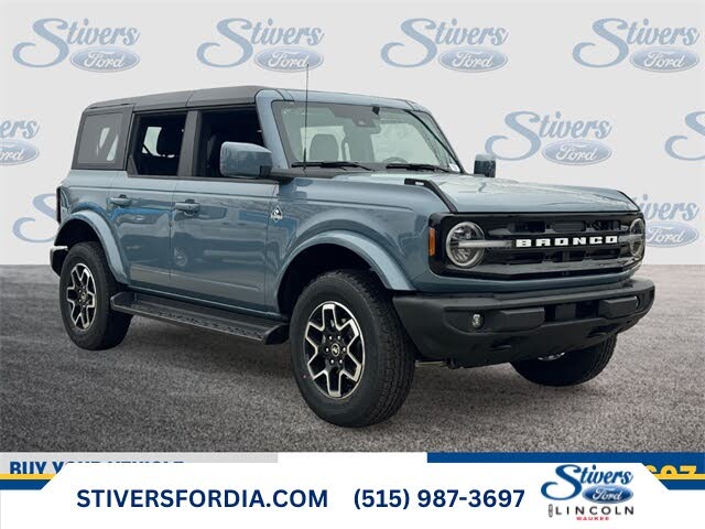 2025 Ford Bronco Outer Banks 4-Door 4WD