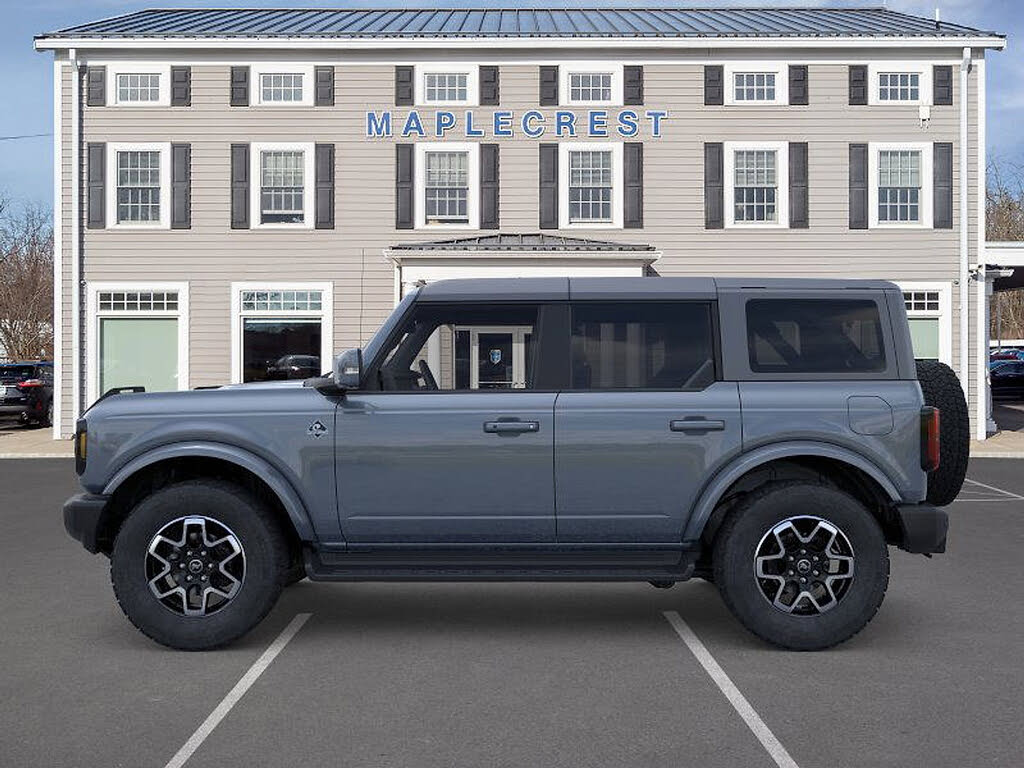2025 Ford Bronco Outer Banks 4-Door 4WD