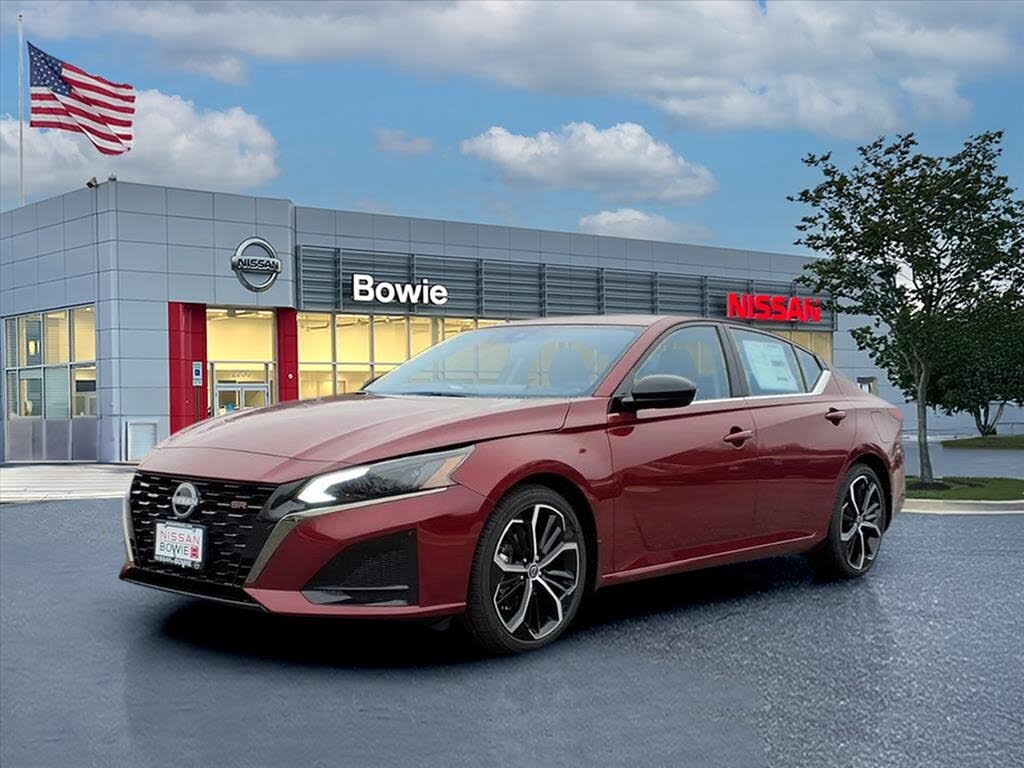 2025 Nissan Altima 2.5 SR FWD