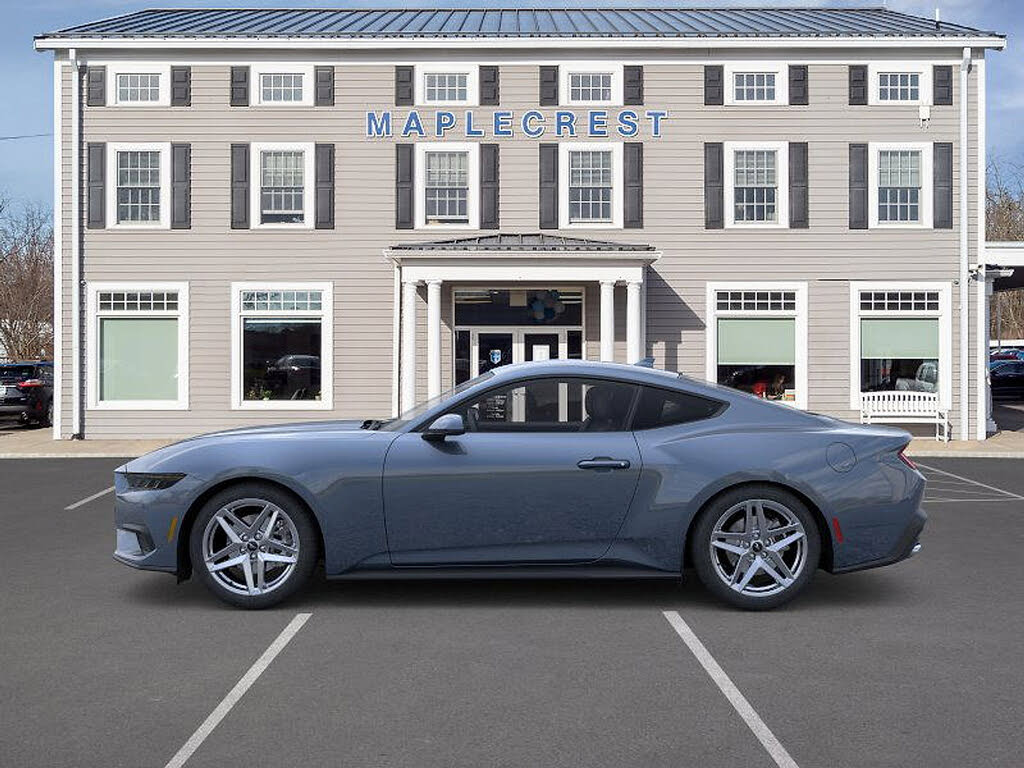 2026 Ford Mustang EcoBoost Fastback RWD