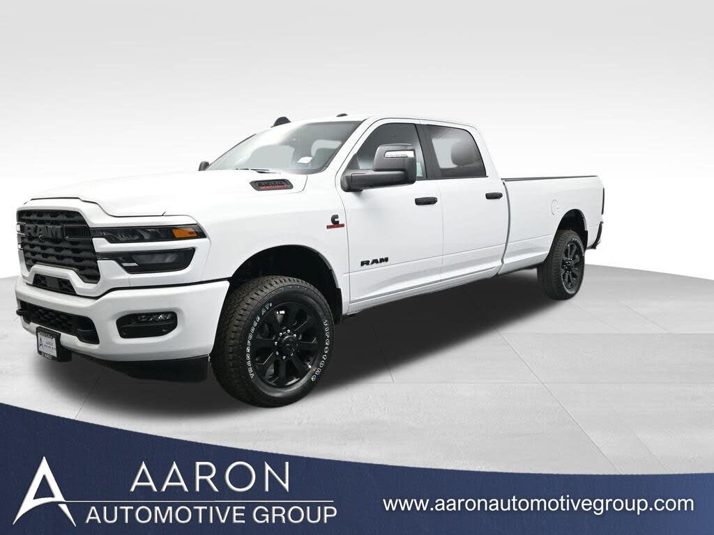 2026 RAM 3500 Big Horn Crew Cab LB 4WD