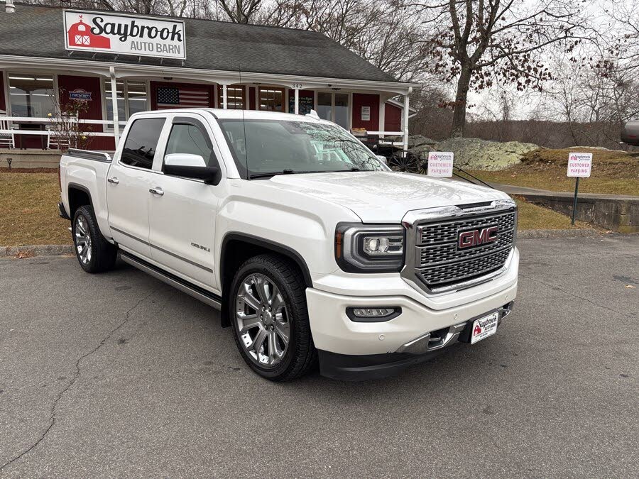 2018 GMC Sierra 1500 Denali Crew Cab 4WD