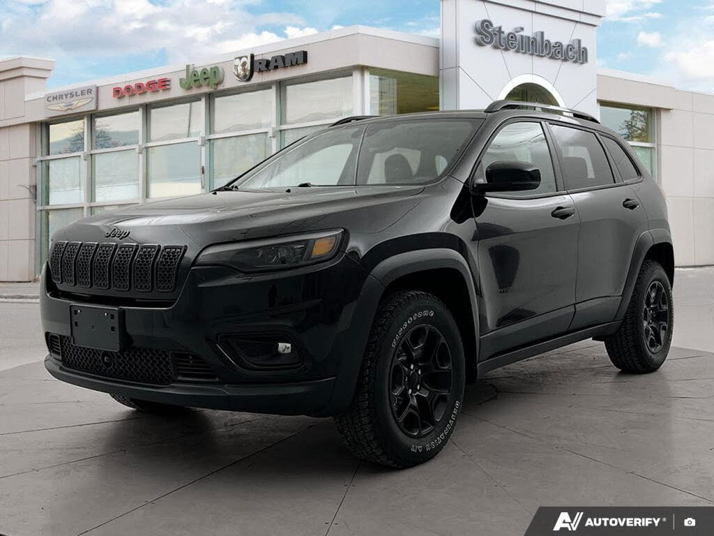 2022 Jeep Cherokee Sport 4WD